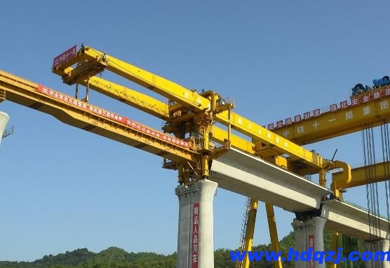 铁路架桥机